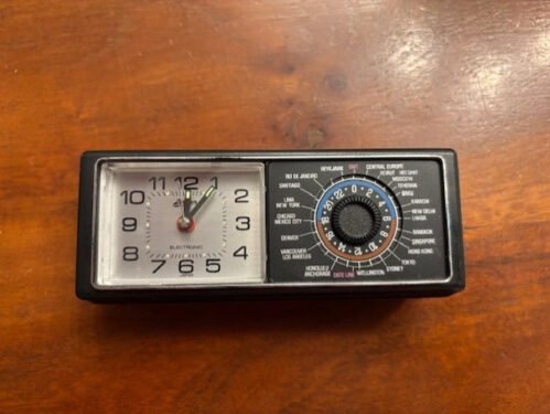 Linden World Time Zones Alarm Clock Japan with Case Quartz AS IS