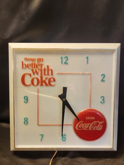 LOT OF 4 Vintage Soda Wall Clocks Coca-Cola Coke Dr Pepper 7Up READ DESCRIPTION!