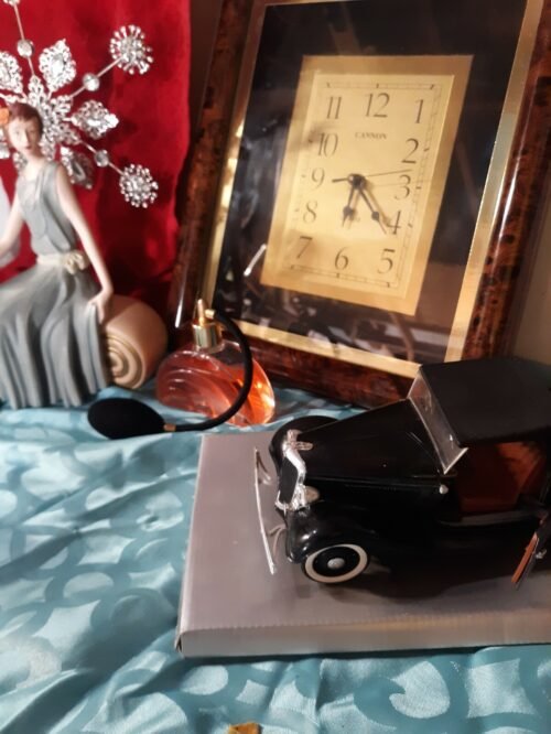Love Bundle: Figurine, wall clock, '34 Ford Roadster V8, metal sculpture,perfume