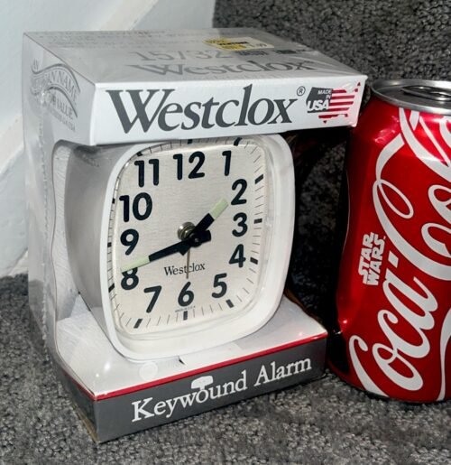 LQQK! *BRAND NEW VINTAGE * WESTCLOX Keywound Alarm Clock Still Sealed in Cello!