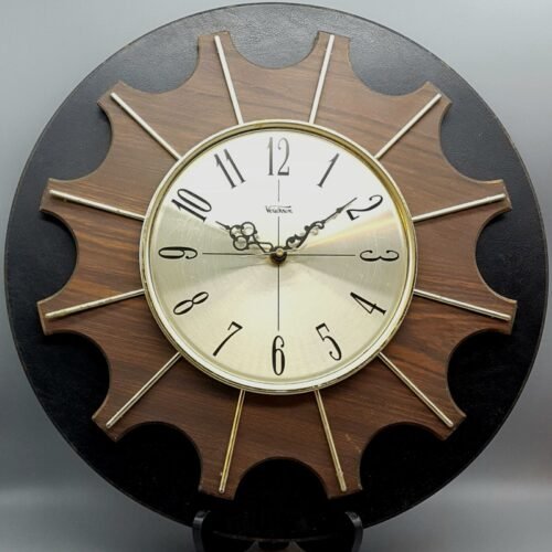 MCM Verichron 18" Wall Clock Sunburst or Starburst, Tested Uses AA Battery