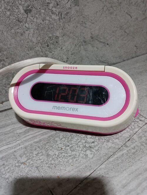 Memorex AM/FM Alarm Clock Radio Pink & White W207-PNK Tested Used Girls Room