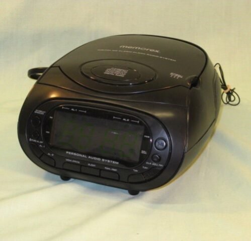 Memorex CD Clock Radio Model #MC7264 TESTED WORKING