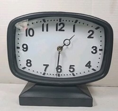 Metal Table Mantle Clock Decor New