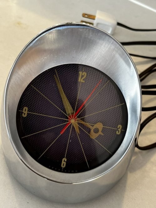 Mid Century Modern MCM Jefferson "500" Chrome Electric Bullet Desk Clock Works