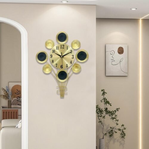 Mini Wall Clocks for Living Room Decor, Unique Small 3D Metal A Balloon Wall ...