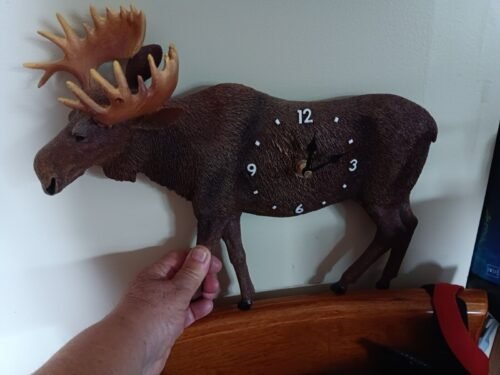 Moose Figurine Wall Clock - Great cabin decor - clock works!