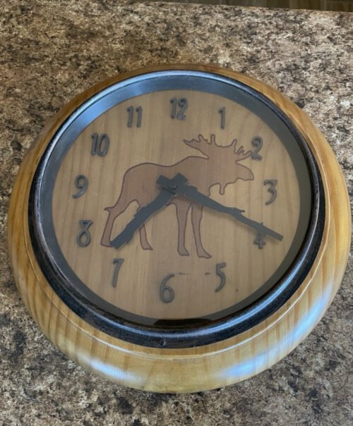 MOOSE Wood Wall Clock, 11" Diameter, Quartz, in VGC!