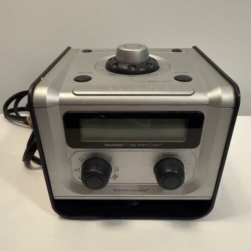 Neverlate Vintage 7-Day Alarm Clock Radio by American Innovative Tested