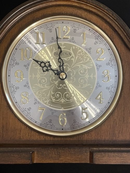 NEW Bulova Mantle Clock CHADBOURNE Old World Walnut B1975 Desk Shelf Wood Quartz