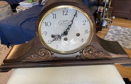 New England Mantle Clock Franz Hermle 340-020 Western Germany 21"x10"x5” NR