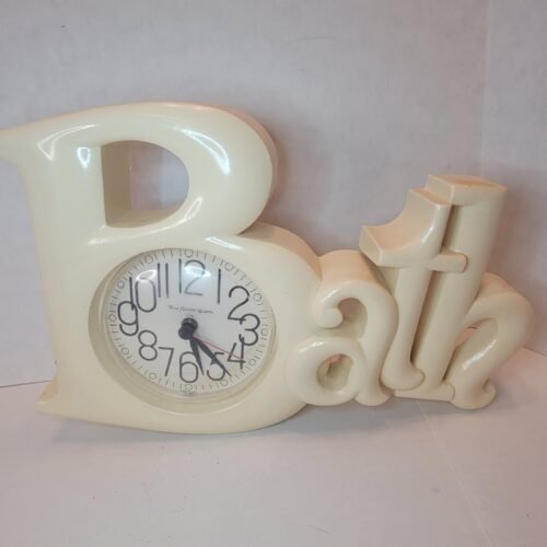 New Haven Quartz Bath Wall Clock Burwood Originals 1983 Cream Ivory USA 80s