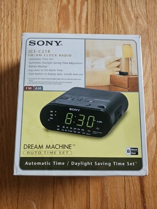 New In Box Sony ICF-C218 FM/AM Clock Radio Dream Machine w/ Auto Time Set NIB!