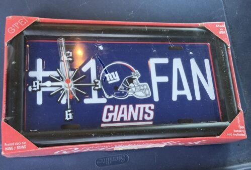 NEW York Giants NFL Team Logo # 1 Fan Licensed Plate Clock Wall Hanging Desk