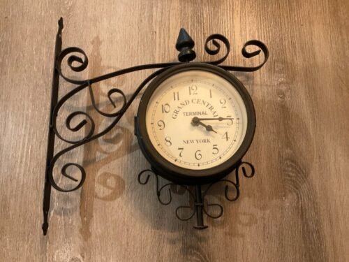 NYC Grand Central Terminal double sided clock