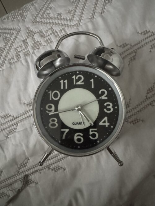 Old Fashioned Sharp Quartz Model SPC800 Alarm Clock Silver Twin Bells - Tested