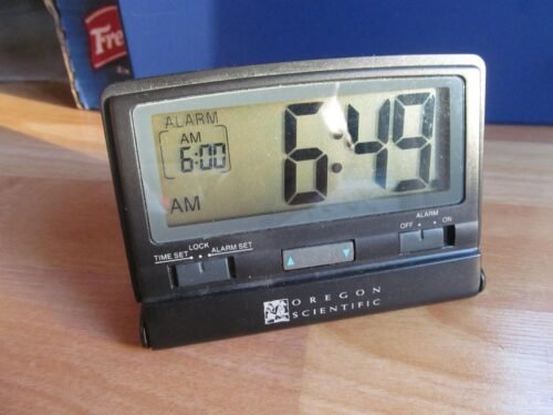 Oregon Scientific Folding Desk Alarm Travel Clock AS688NE