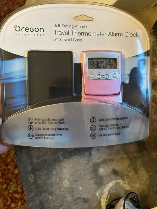 Oregon Scientific Self Setting Atomic Travel Thermometer Alarm Clock W/ Case NEW