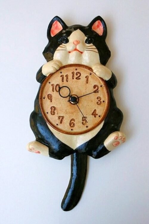 Pendulum Clock Wall Lucky Cat Manekineko Black SETO Ware Porcelain Tail Swing