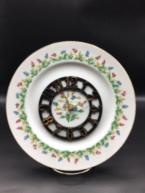 Petite Precious Floral Clock !!