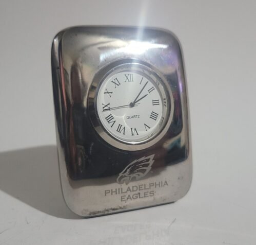 Philadelphia Eagles Desk Clock Collectible New Battery Works Football Clock