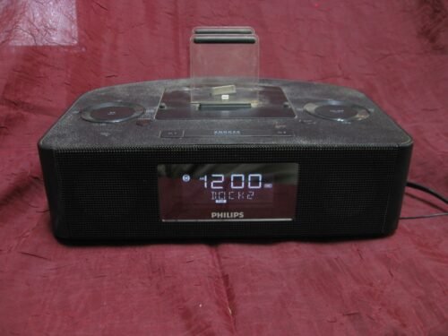 Philips AJ7260d Dual Dock Radio Clock Speaker clock radio works / dock as is