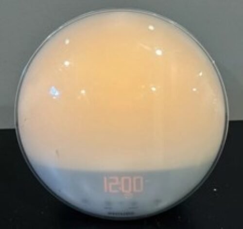 PHILIPS HF3520 Wake-Up Light Sunrise Alarm Clock w/ Nature Sounds & FM Radio!