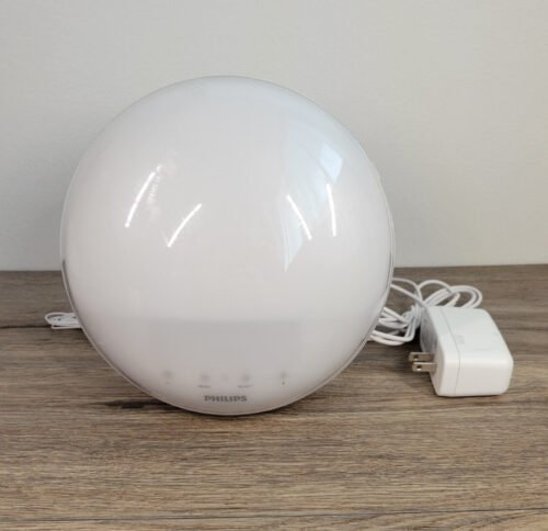 Philips SmartSleep Wake Up Light HF3520 Sunrise Alarm Clock Nature Radio Sounds