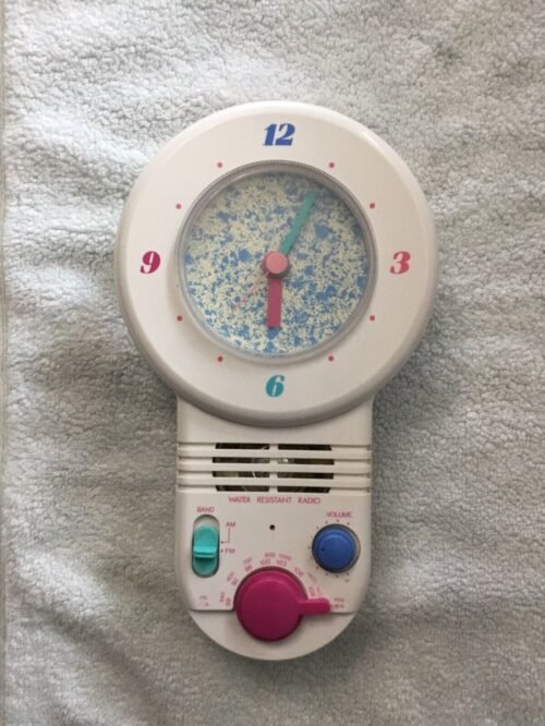Poly Water Resistant Shower Clock Radios Model 2288 Radio & Clock Tested.