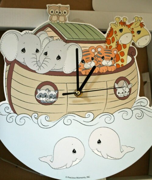 Precious Moments hanging wall clock / Noah's Ark, Pastel Colors / Baby Nursery