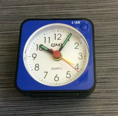 QMX Small Clock Blue Portable Desk Travel Alarm Easy Reader New!
