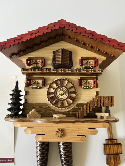 Quartz Cuckoo Clock Swiss house with music