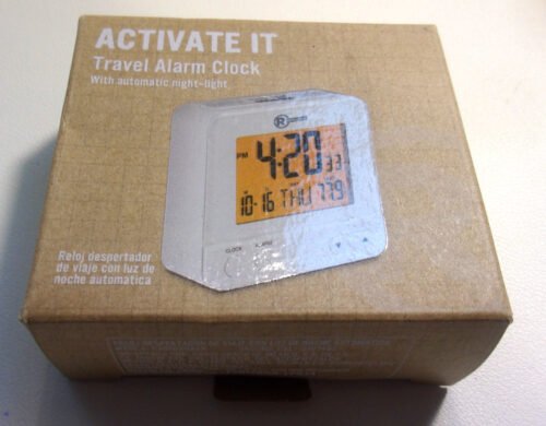 Radio Shack Travel Alarm Clock. 6301462. Time, date, temperature. New in package