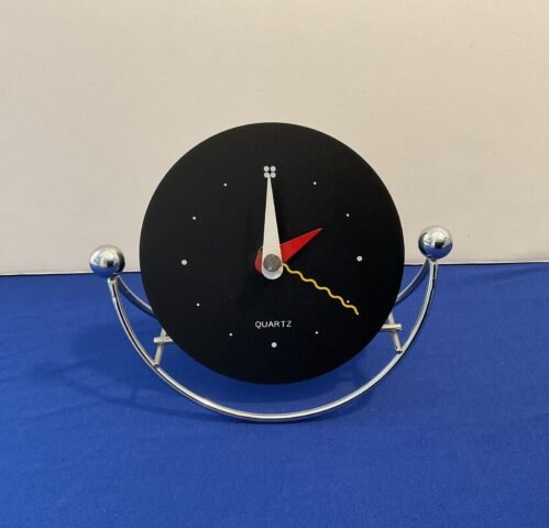 RARE 80S -90s POSTMODERN BLACK & CHROME VINTAGE DESK/TABLE CLOCK NOS