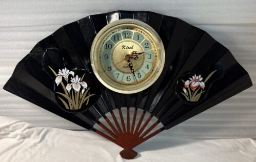 Rare Kirch Vintage Quartz 1970's Wall Clock Fan Shape MCM Retro, Made in Taiwan
