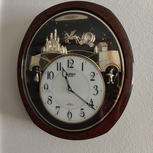 Rare "Small World" Princess Fantasy Clock w/Swarovski Crystals Pendulum Melodies