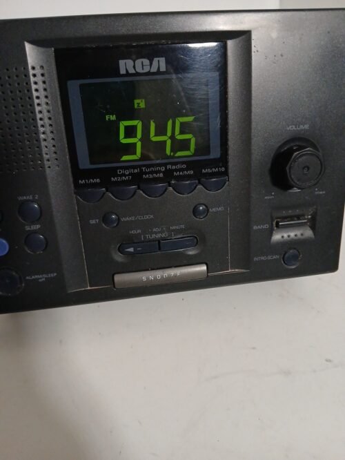 RCA Digital AM/FM Dual Alarm Clock Radio Station 10 Presets Model RP3721A Works