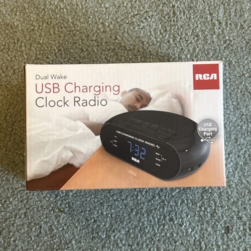 RCA Dual Wake Clock Radio with USB Charging