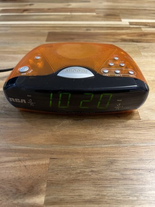 RCA Model RP4842LOR Orange See Through Alarm Clock Radio Y2K RARE