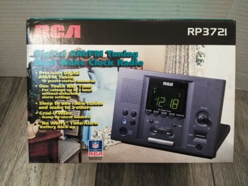 RCA RP3721 Digital AM/FM Tuning Dual Alarm Wake Clock Radio - (NEW OLD STOCK)