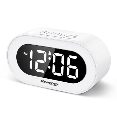 REACHER Small LED Digital Alarm Clock with Snooze, Simple to Operate, Full Range