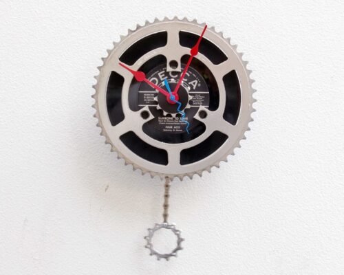 Recycled Bike Gear Pendulum wall clock, bicycle, cycle, upcycle, battery, chain