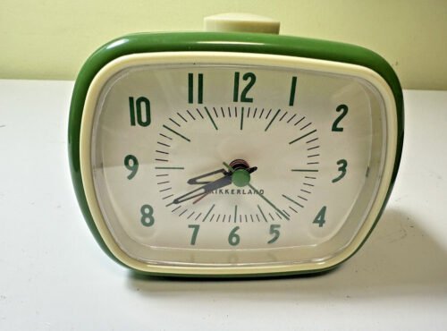 Retro Alarm Clock 1 Ea Green