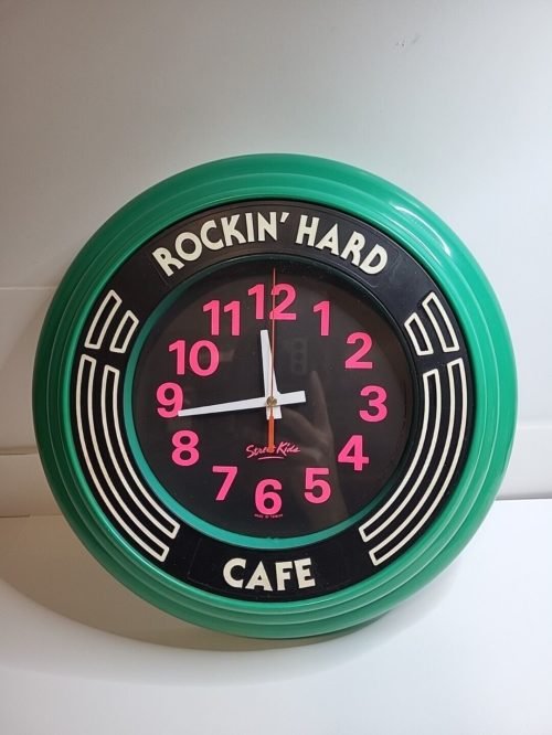 Retro Rockin' Hard Cafe Analog Wall Clock Art Deco Street Kids