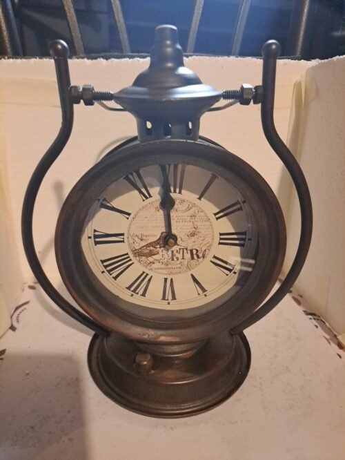 Retro Tabletop Clock