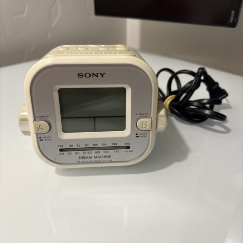 Retro Vtg Sony Dream Machine Dual Alarm Clock Radio ICF-C180 AM/FM White Works!
