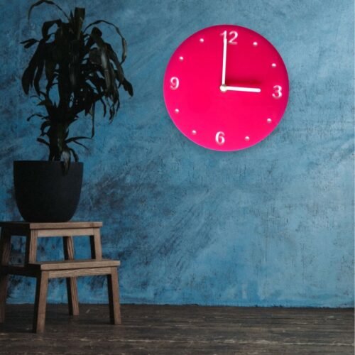 Round Shaped Wall Clocks - Standard or Large, Many colour optionen