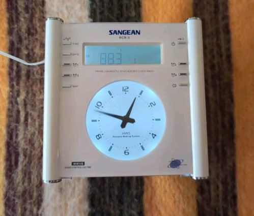 Sangean RCR-3 FM AM Tuning Atomic Clock Radio Human Wake System Tested And Works