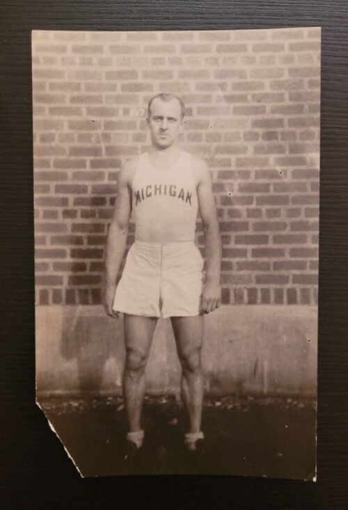 SCARCE LESCHINSKY UNIVERSITY MICHIGAN WOLVERINES TRACK PHOTO VINTAGE 1926
