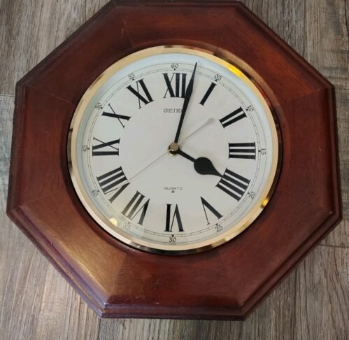 Seiko Quartz Gold Trim Octagon Wall clock Wood QA 259B Japan